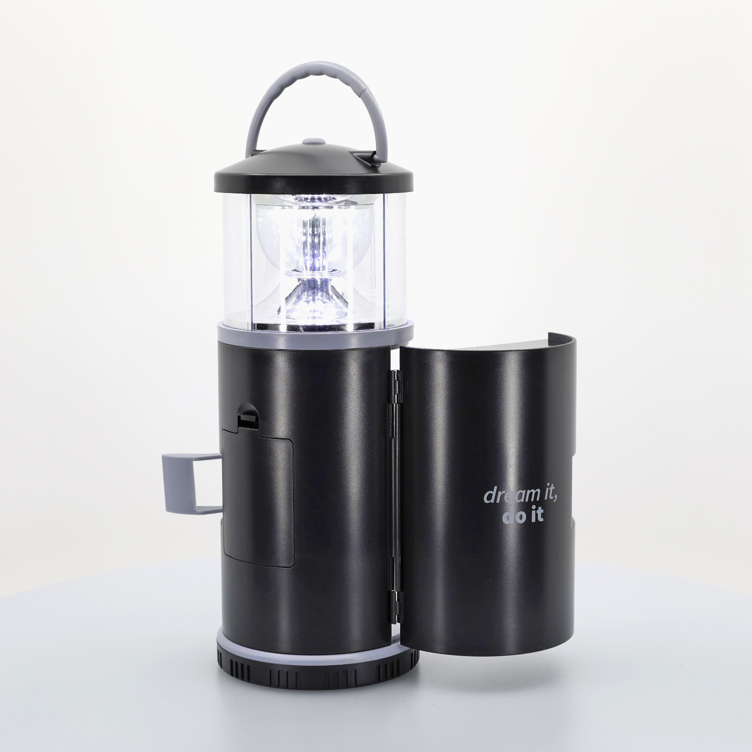 Lantern with Tool Set 21