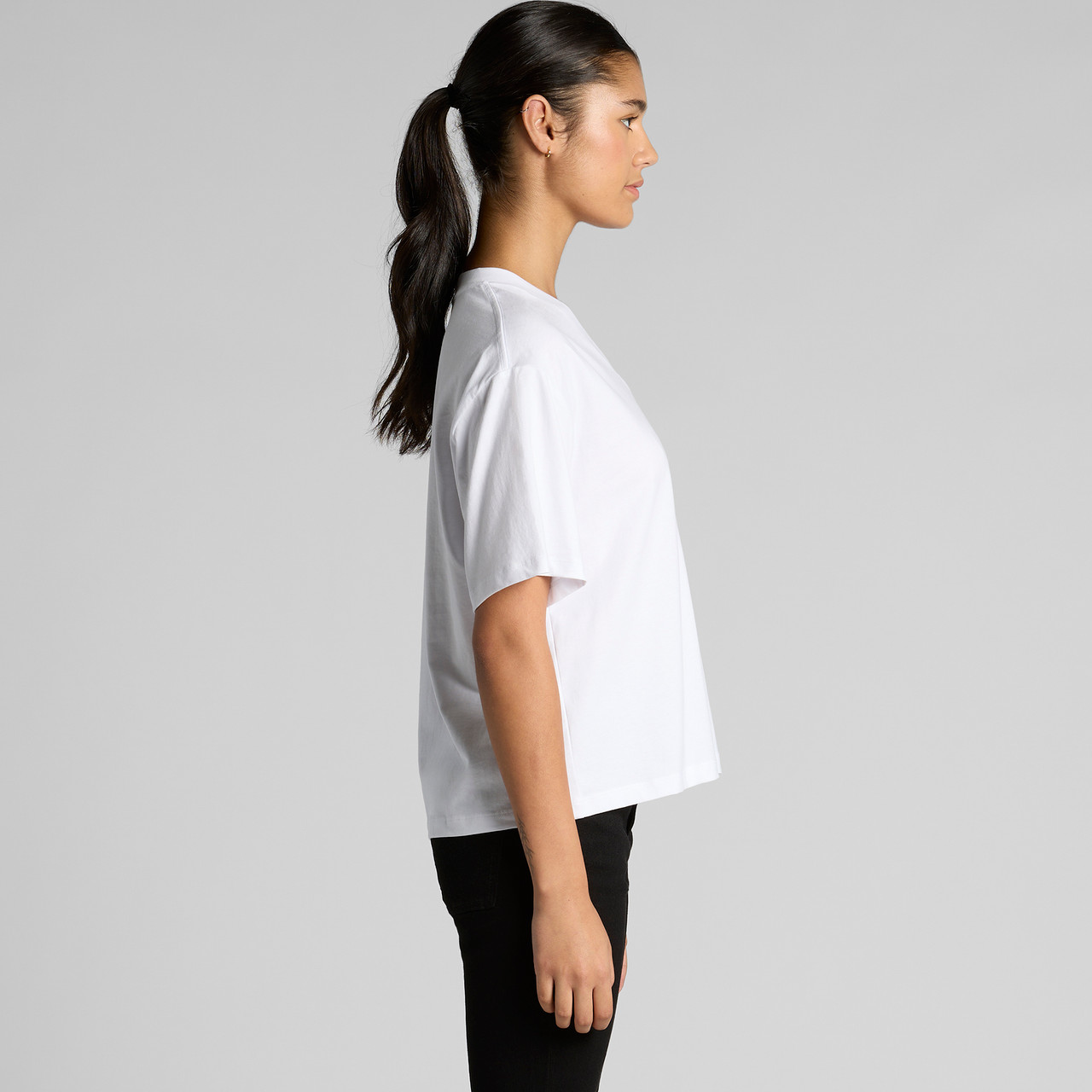 Wo's Martina V Neck Tee | 4095 20
