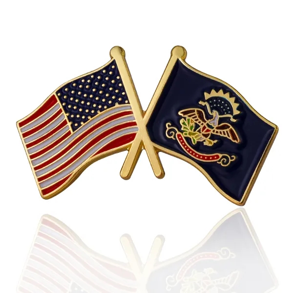 Stock Crossed Flag Pin (USA & USA) 29