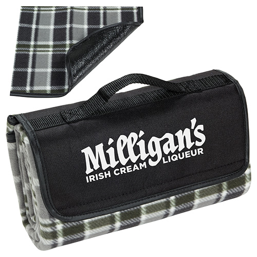 Plaid Barrel Fleece Picnic Blanket 34