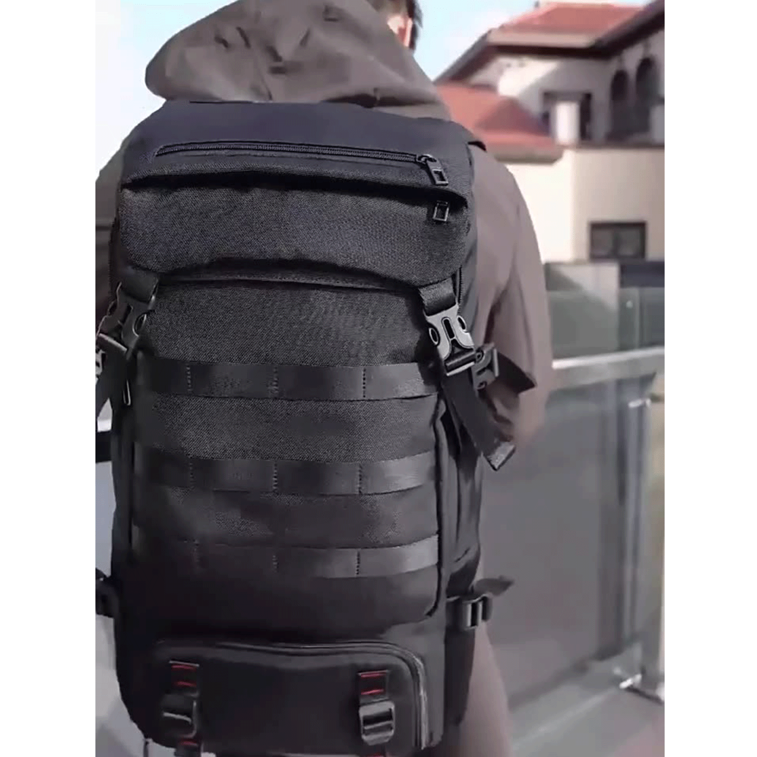 outdoor short distance 80 liter large capacity Backpack 3