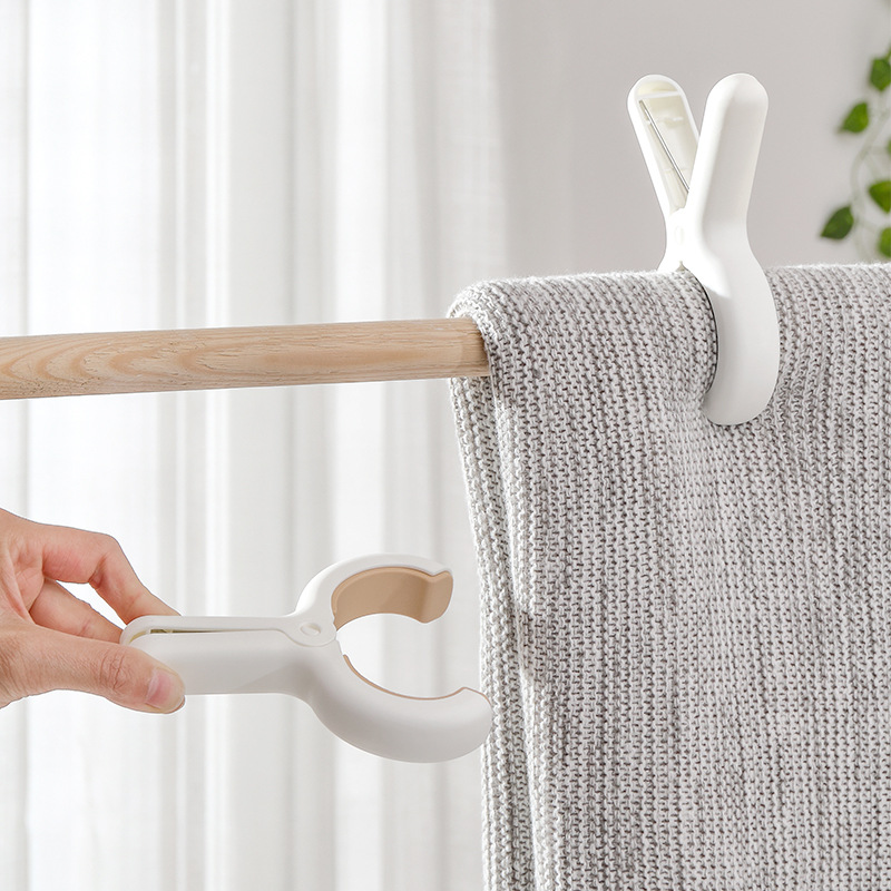 L Size Beach Towel Secure Clip for Chair - Stress Free Lounging 4