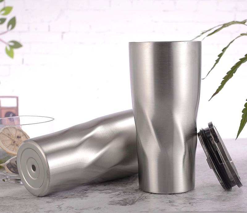 Wavey 20 oz. Travel Mug 1