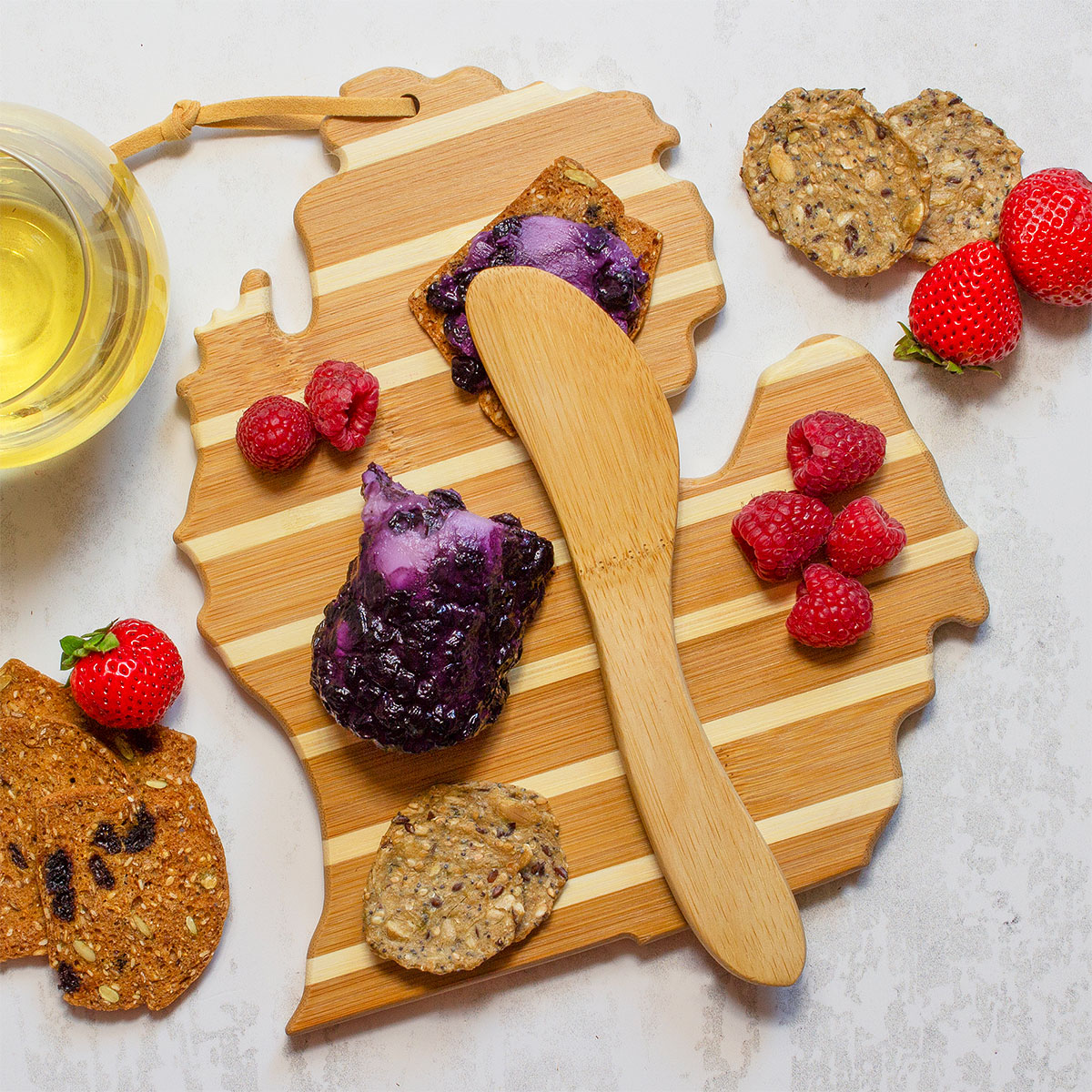 Michigan Charcuterie Board with Spreader Knife Gift Set 4