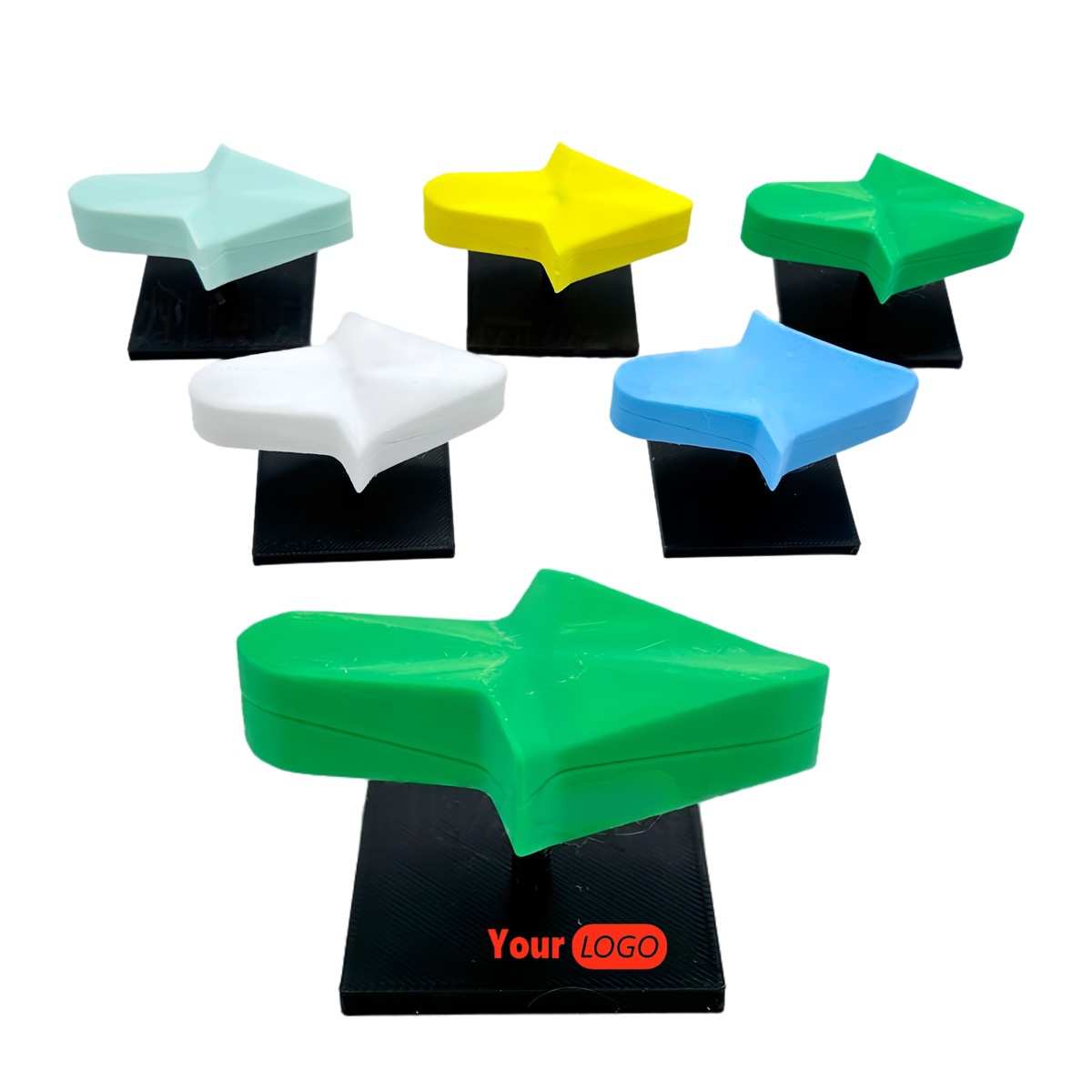 Interactive Magic Rightward Arrow Ornament 3