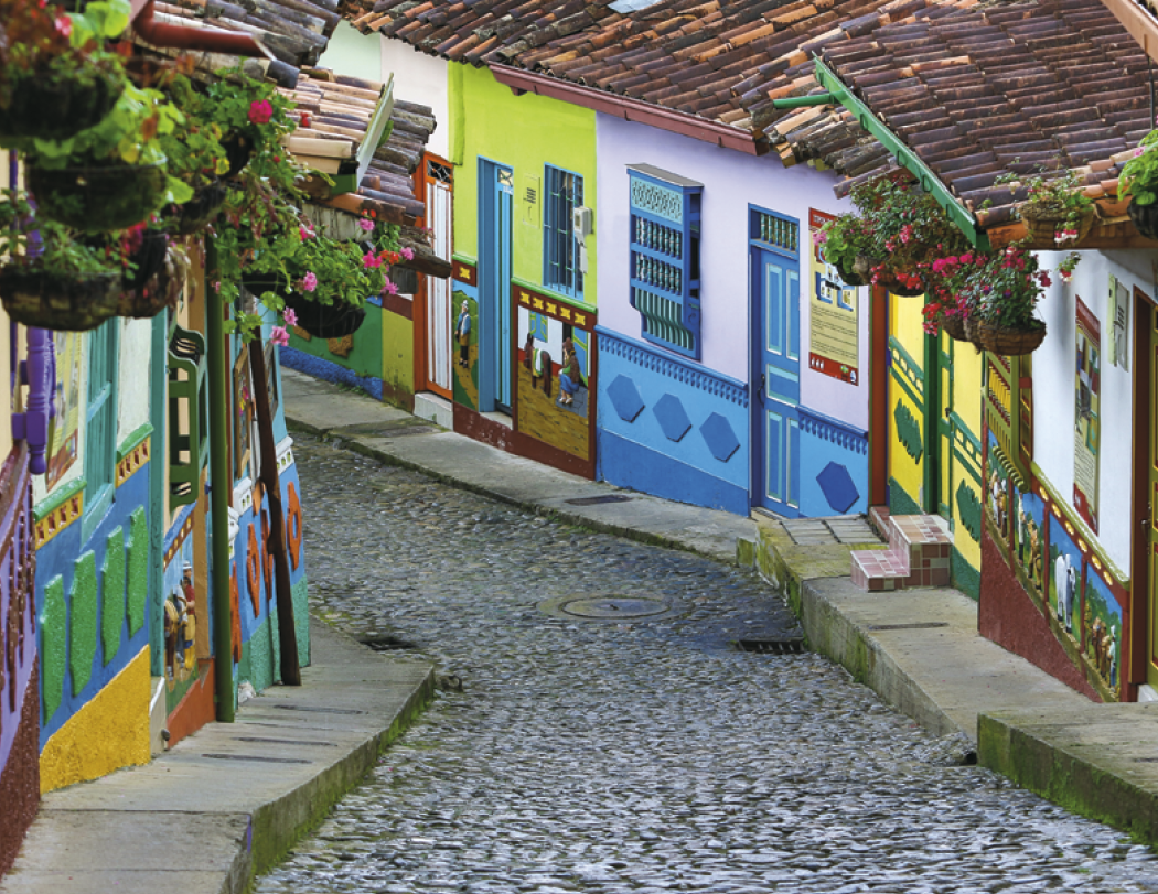 Good Value™ Latinoamerica en Paisajes - Stapled Calendar 13