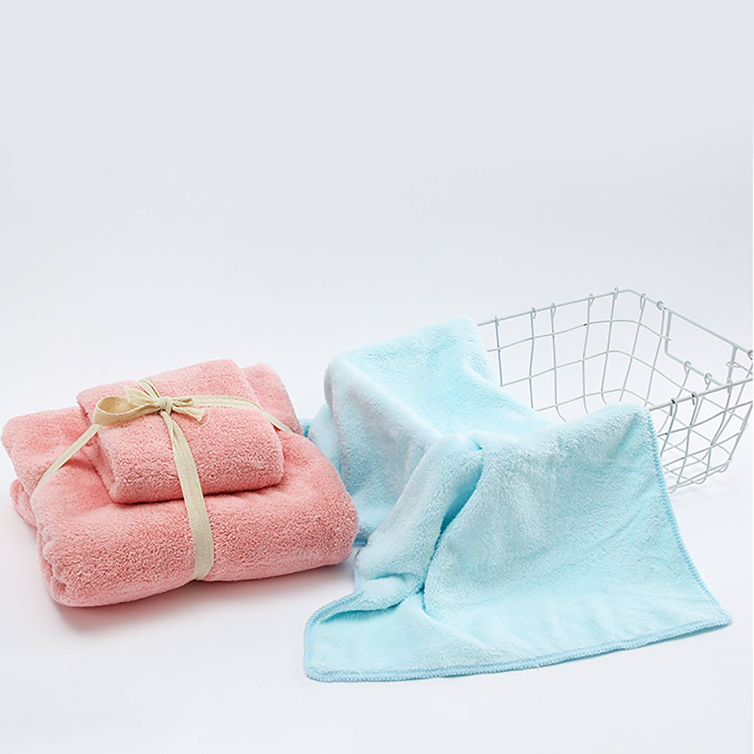 2 Pcs Coral Fleece Bath Towel Set 5