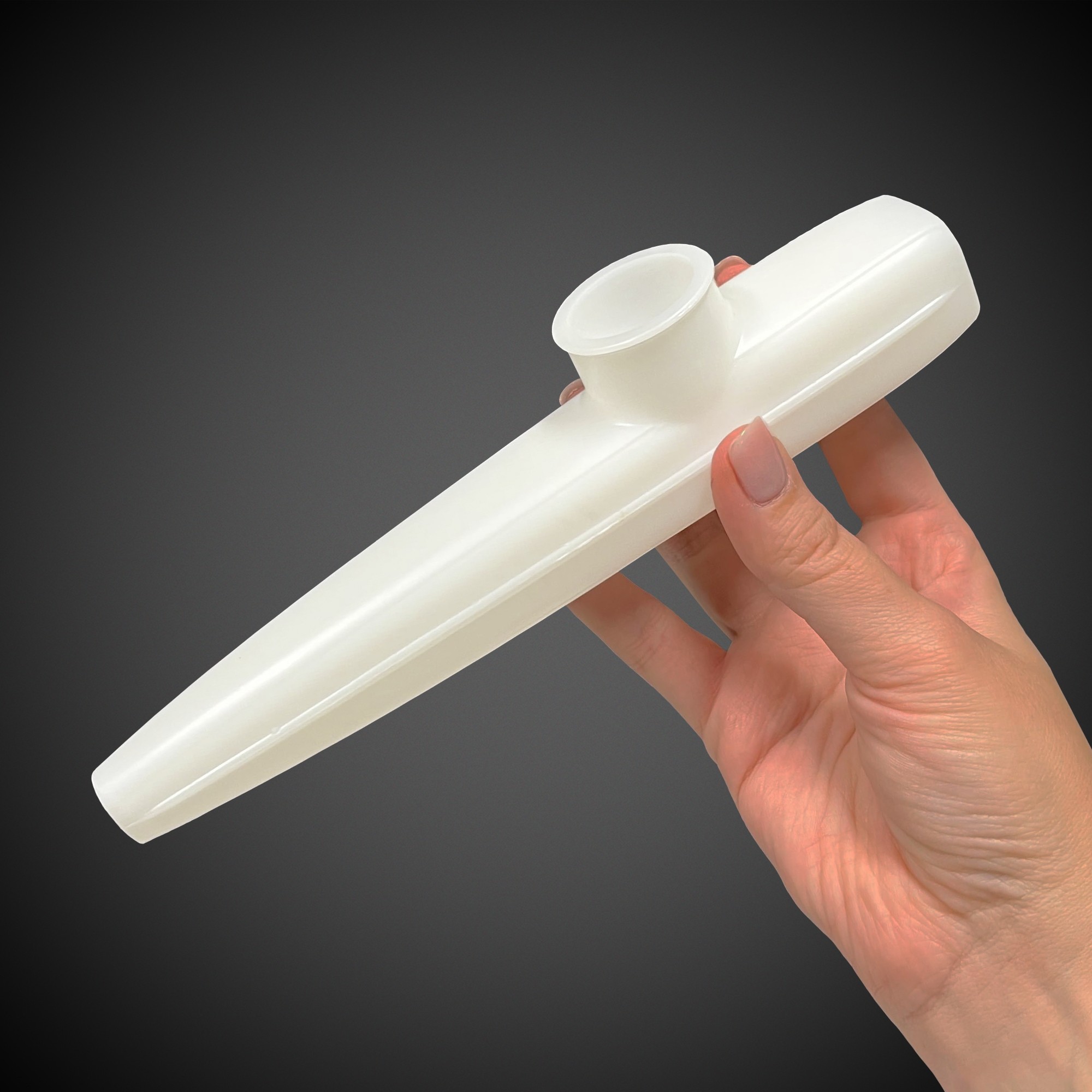 8" White Kazoo 6
