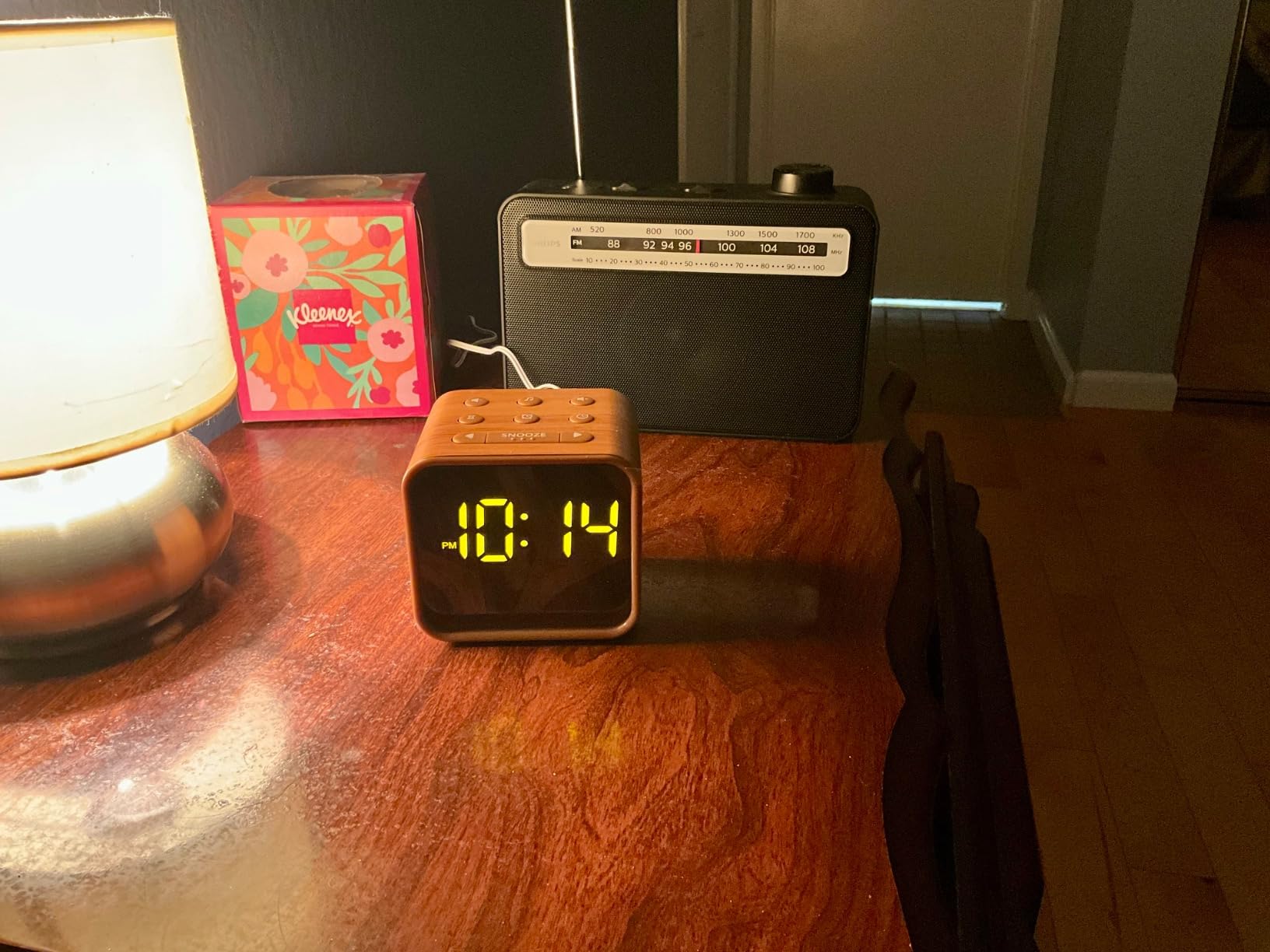 Wooden Sound Machine Alarm Clock for Bedrooms 11