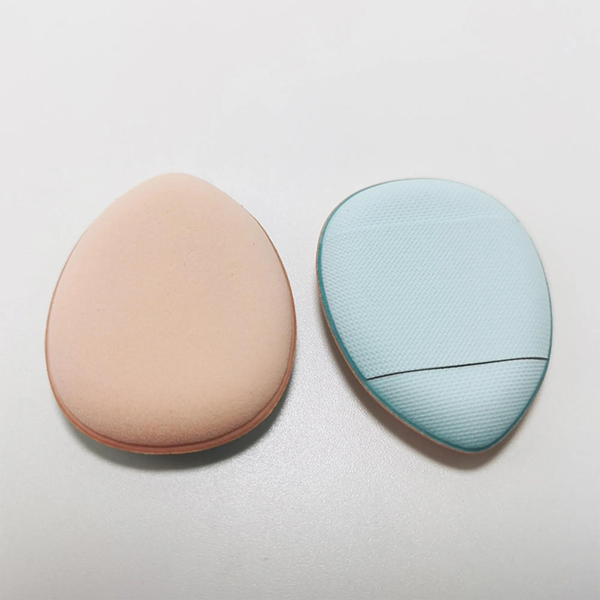 Dual Use Latex Free Makeup Sponge For Flawless Application 5