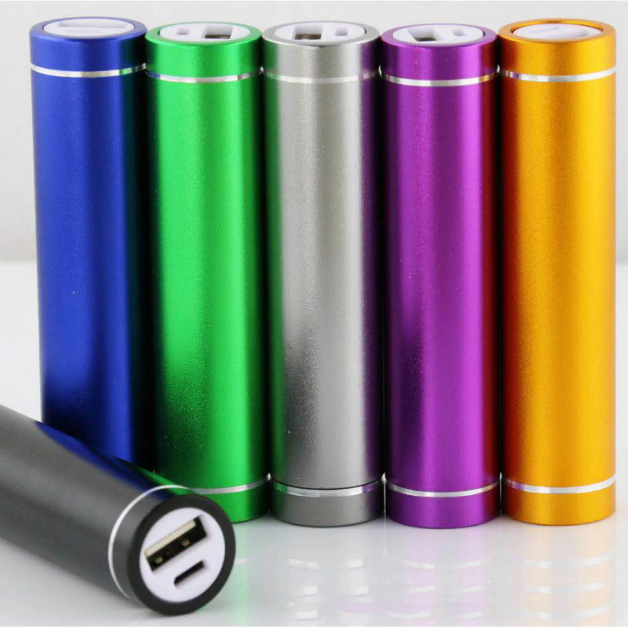 2600mAh Mini Metal Portable Power Bank Battery Charger 4