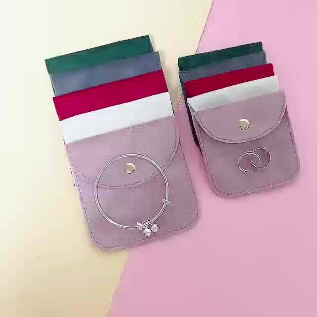 Velvet Jewelry Pouches 7