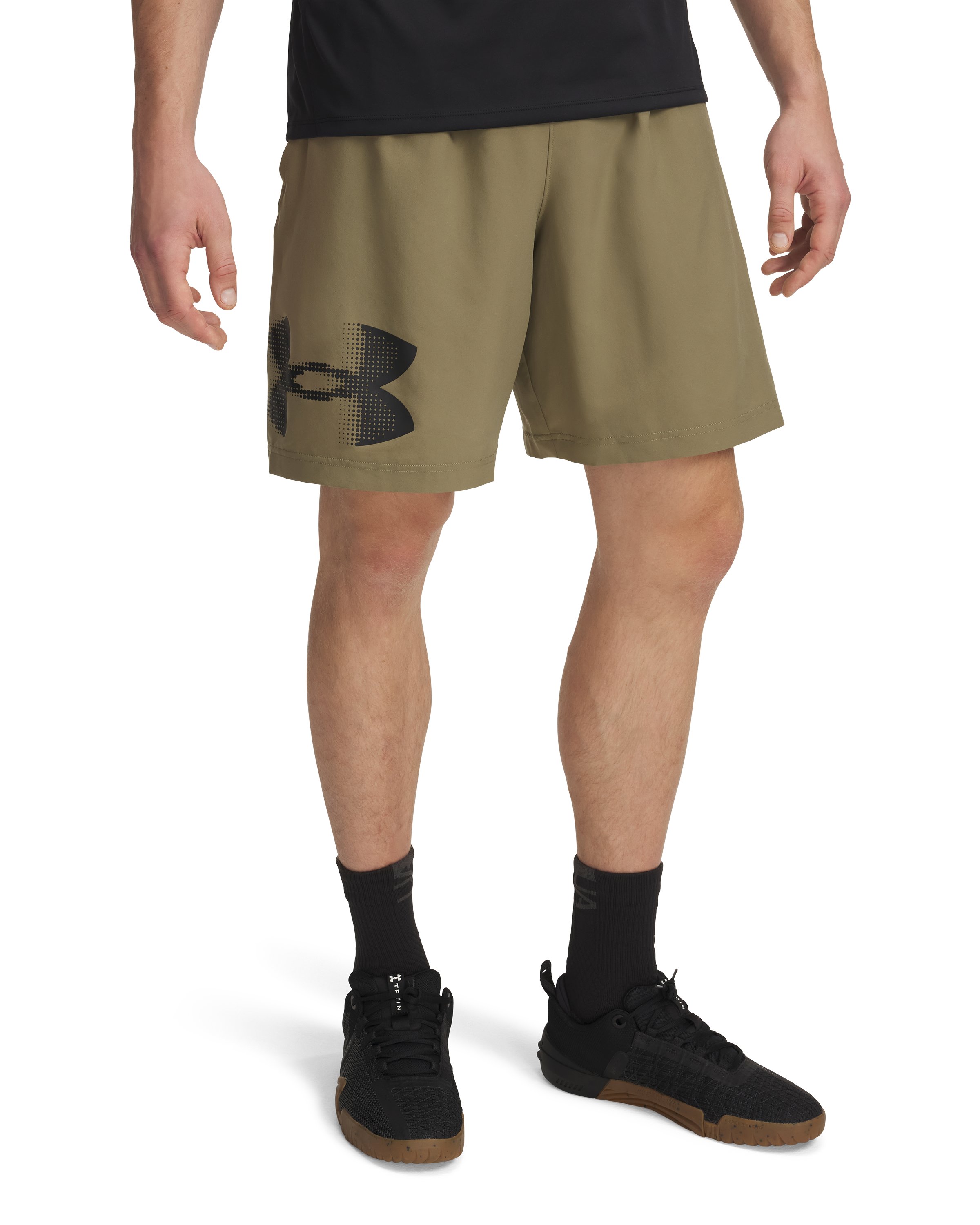 UA Tech Woven Graphic Men's 8.25 Shorts 2