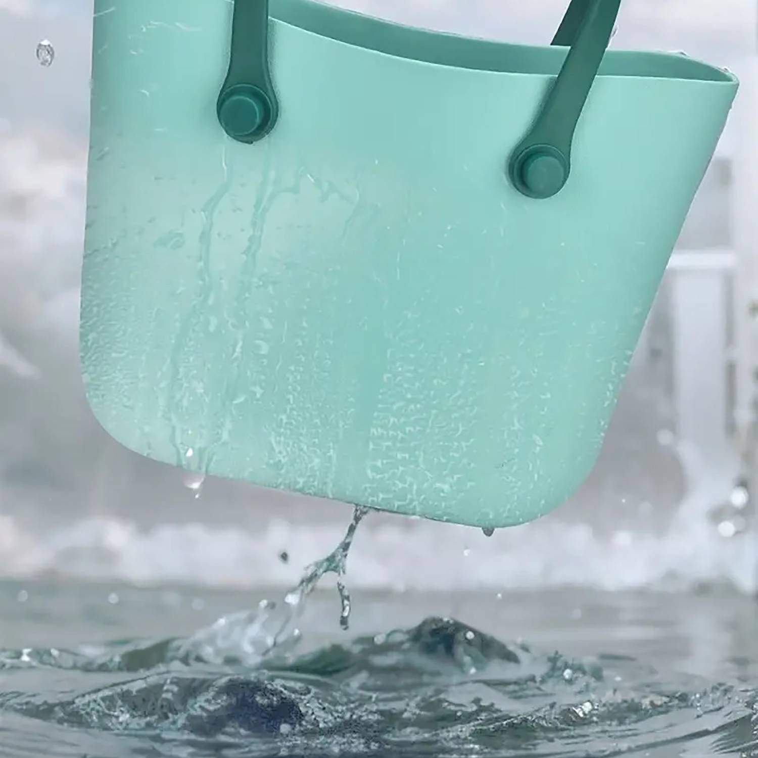 Lightweight and Durable EVA Crescent-Shaped Beach Bag 5