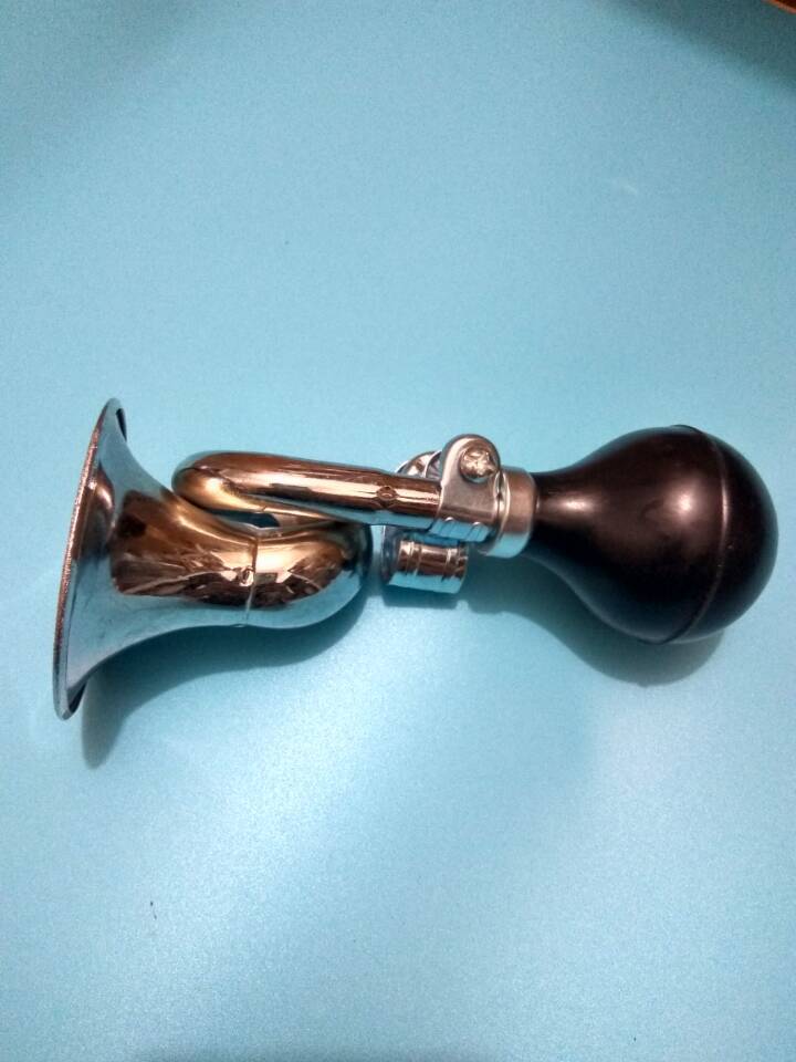 Classic Vintage Metal Twist Loudspeaker for bike 2