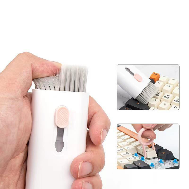 7 In 1 Keyboard Cleaning Kit 10