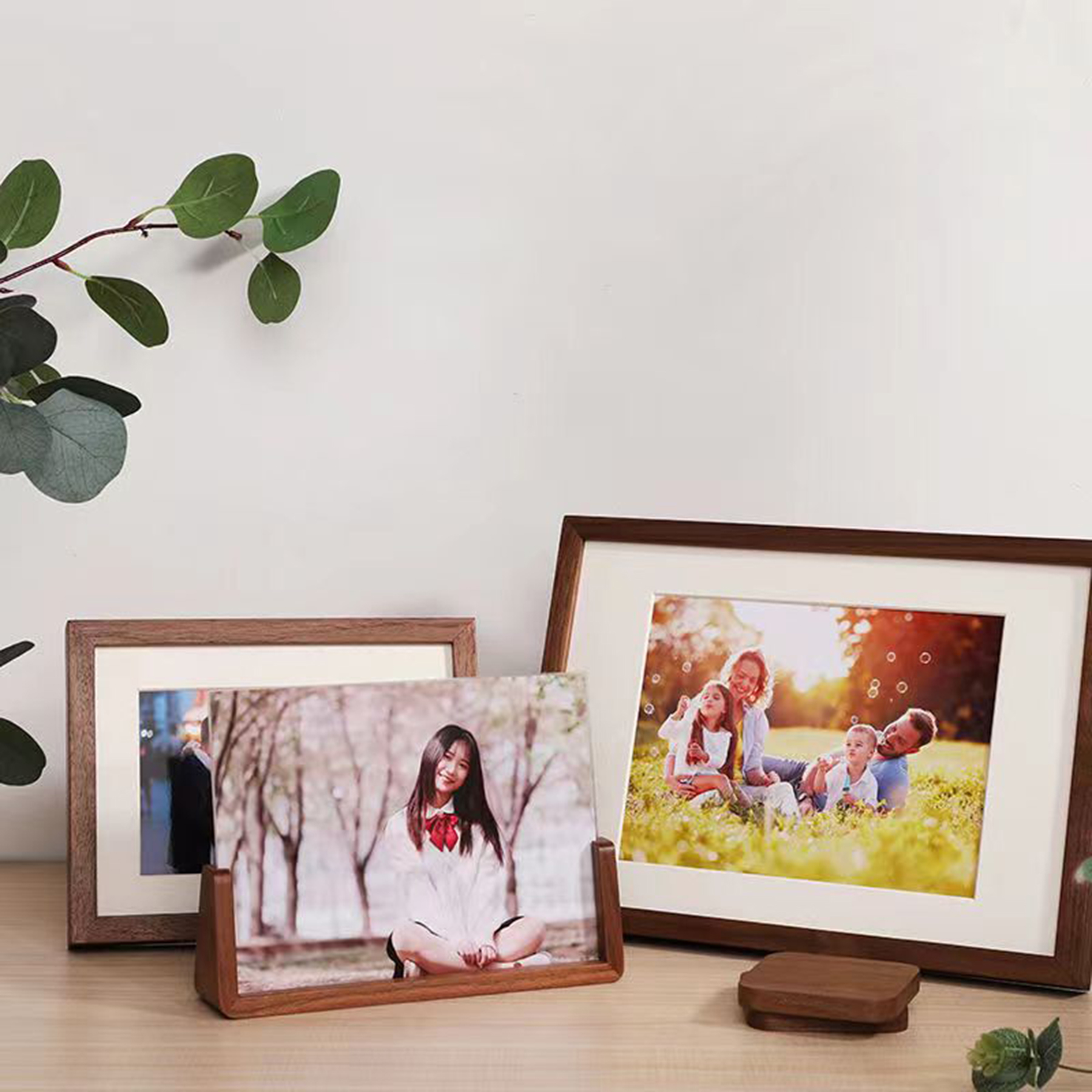 Desk Wooden Photo Frame 4