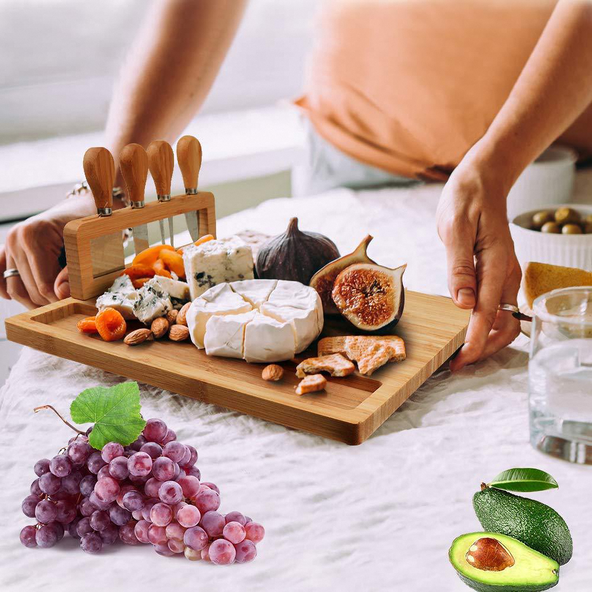 Bamboo Cheese Board and Knife Set 3