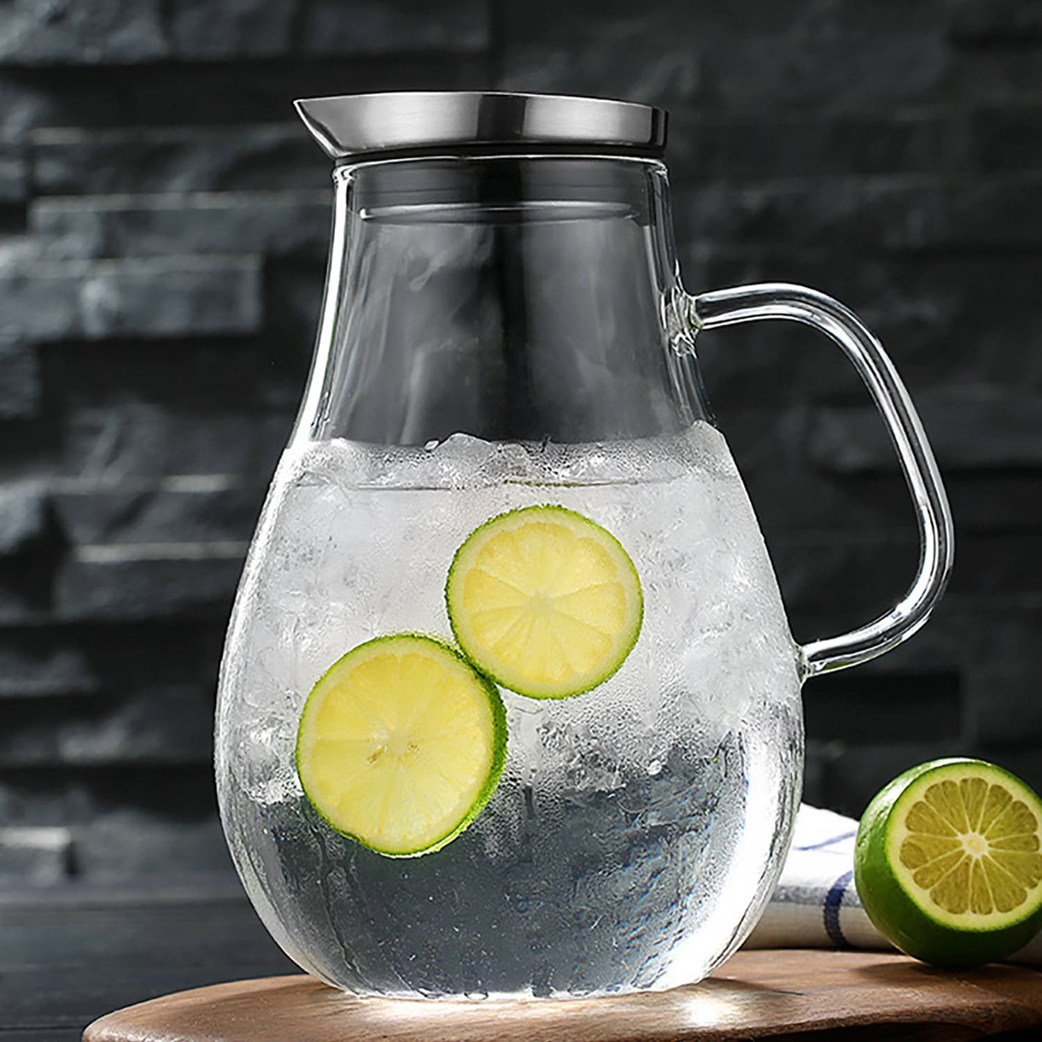 Glass Water Pitcher With Stainless Steel Dustproof Lid 4
