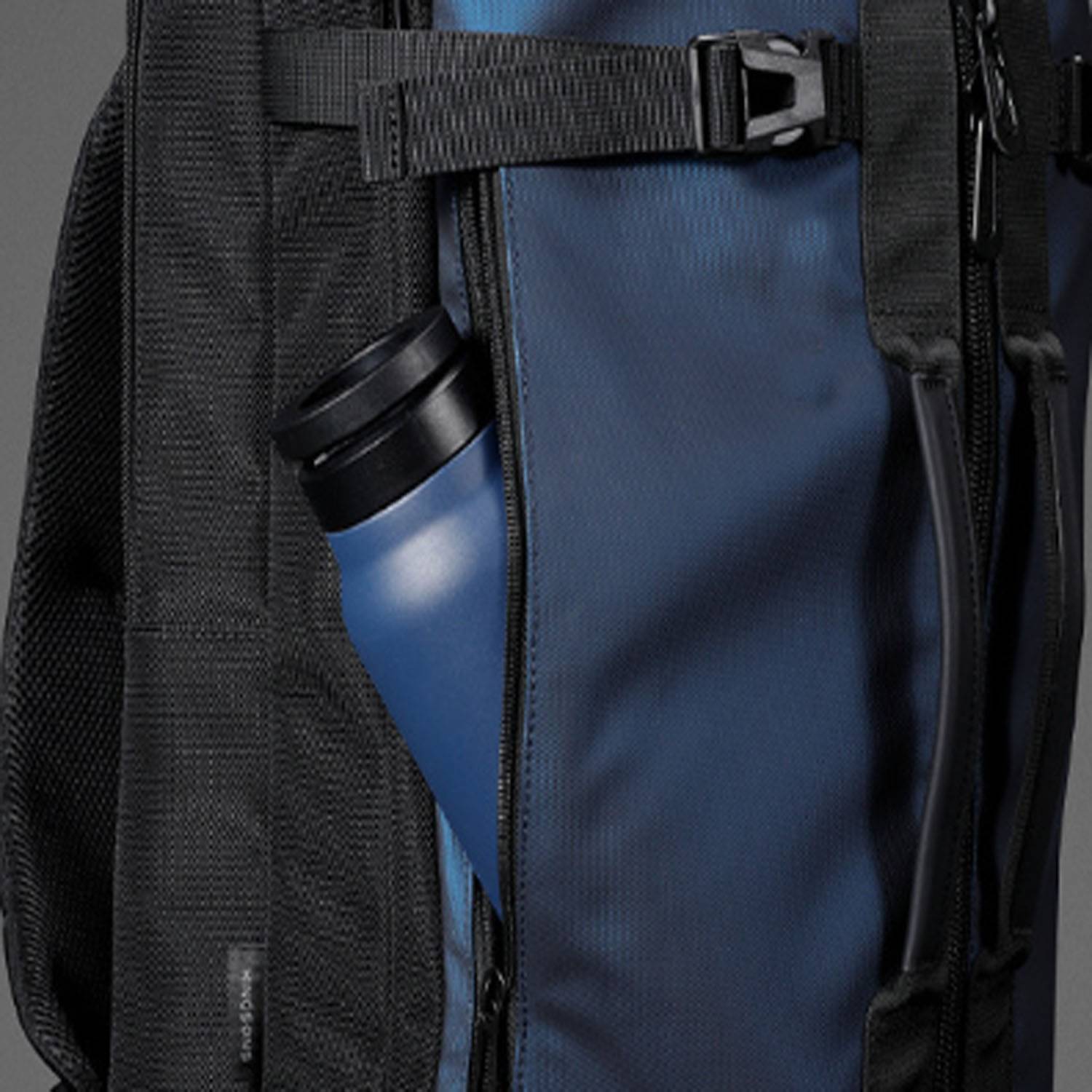Large Capacity Waterproof Polyester Backpack 9