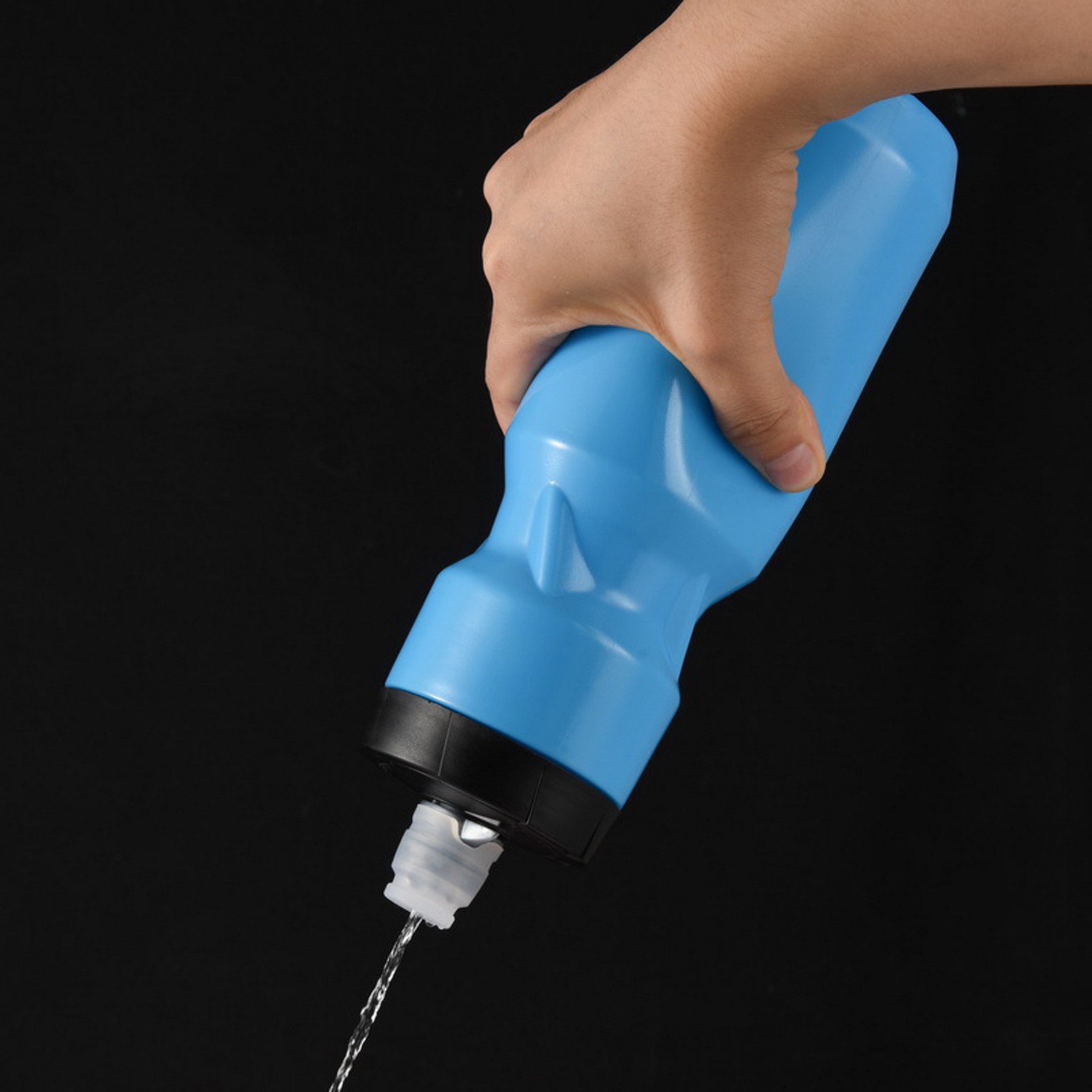 Bike Water Bottle With Dust Cover 3