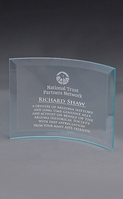 X-Large Curved Prisma Award