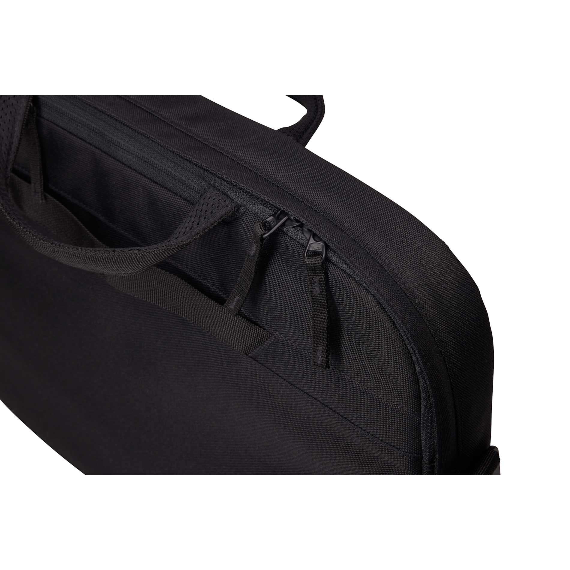 Invigo Recycled 16” Messenger Bag