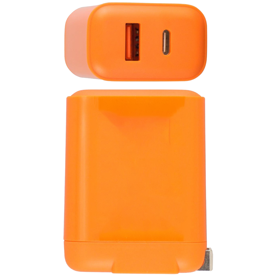 Dual-Port Fast Charging Wall Adapter 5