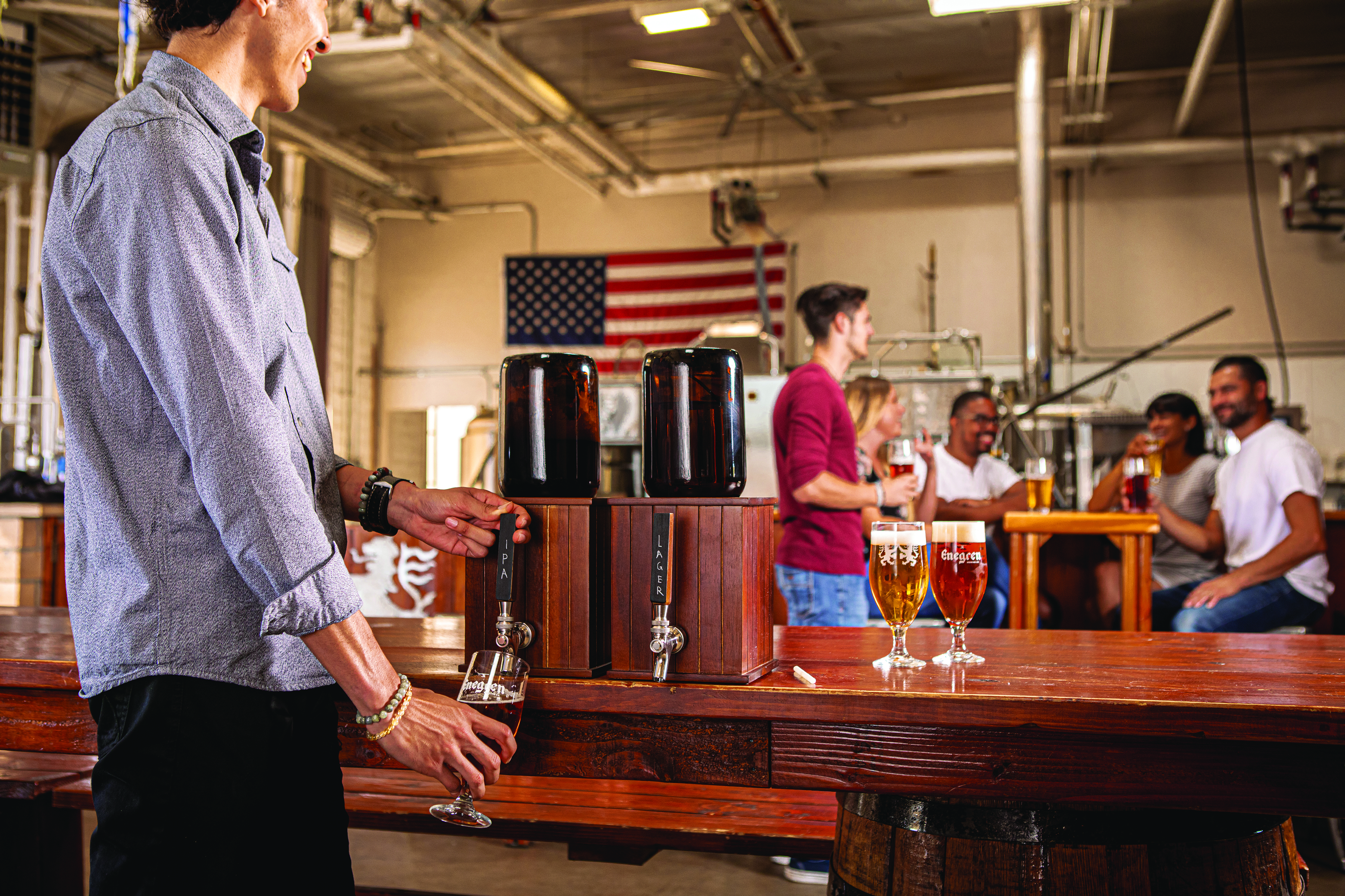 Growler Tap with 64 oz. Glass Growler 2