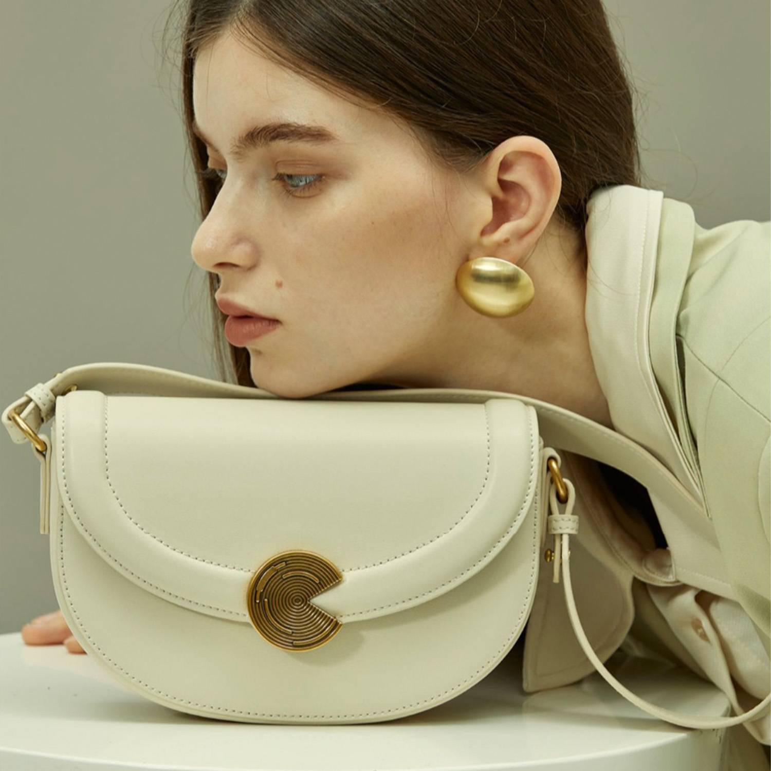 Genuine Leather Saddle Tote Bag 5