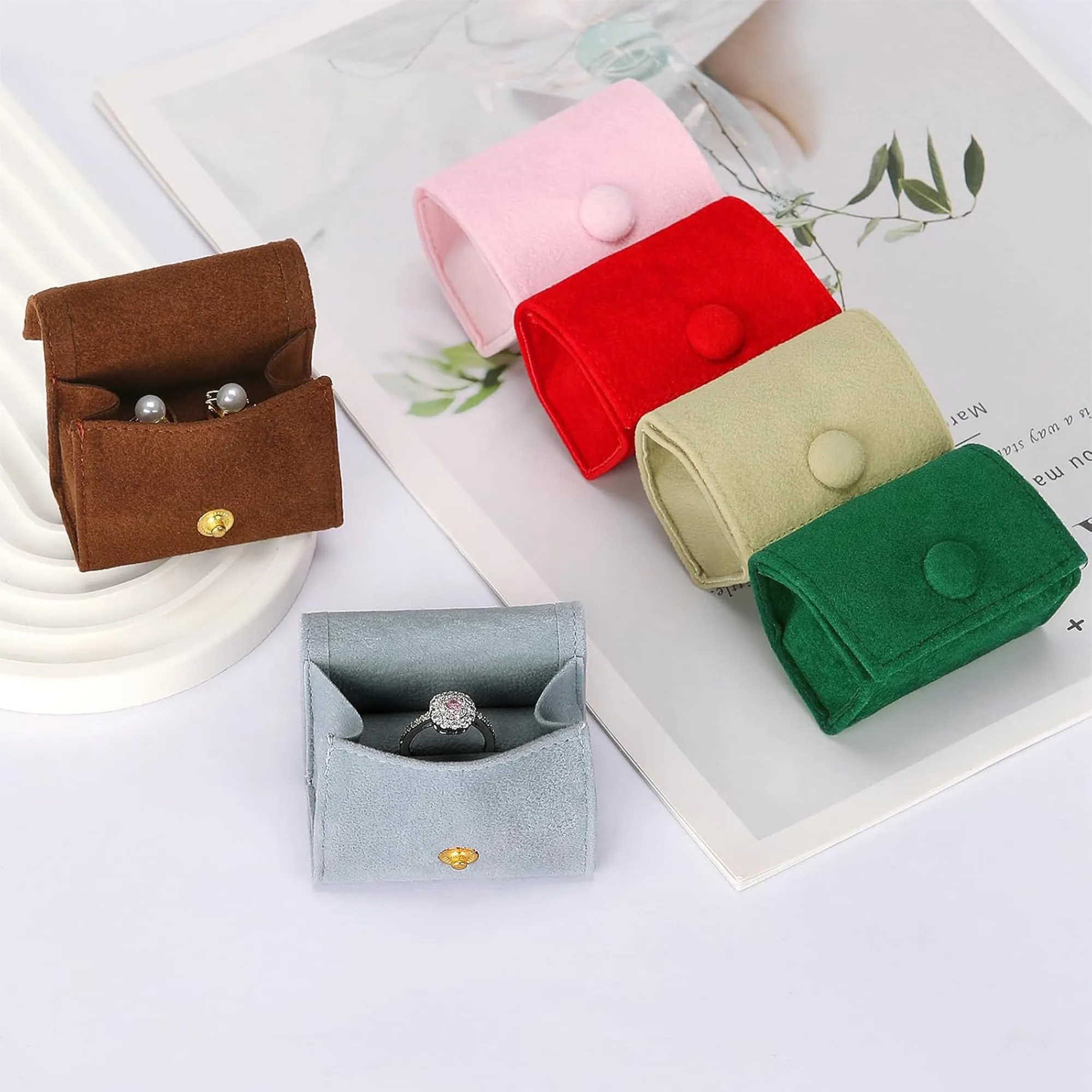 Elegant Velvet Jewelry Box 6