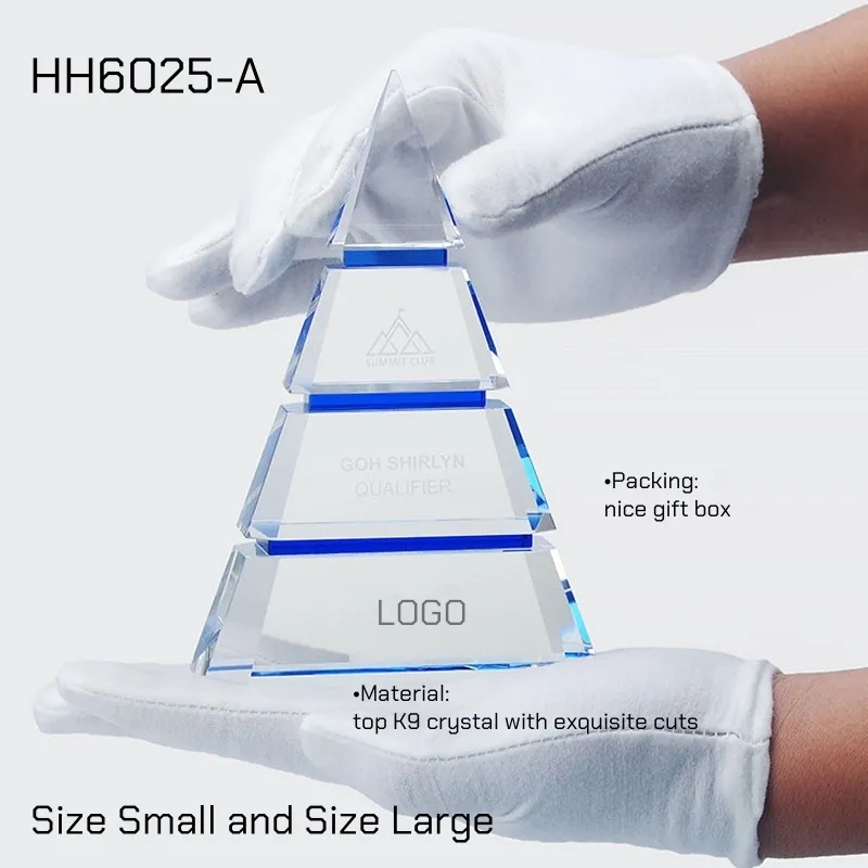Crystal Pyramid Trophy Award Supplier 6