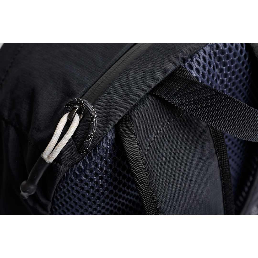Bellroy Lite Recycled Daypack 6