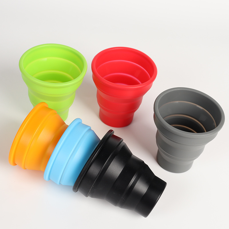 Silicone Travel Folding Water Cup 1