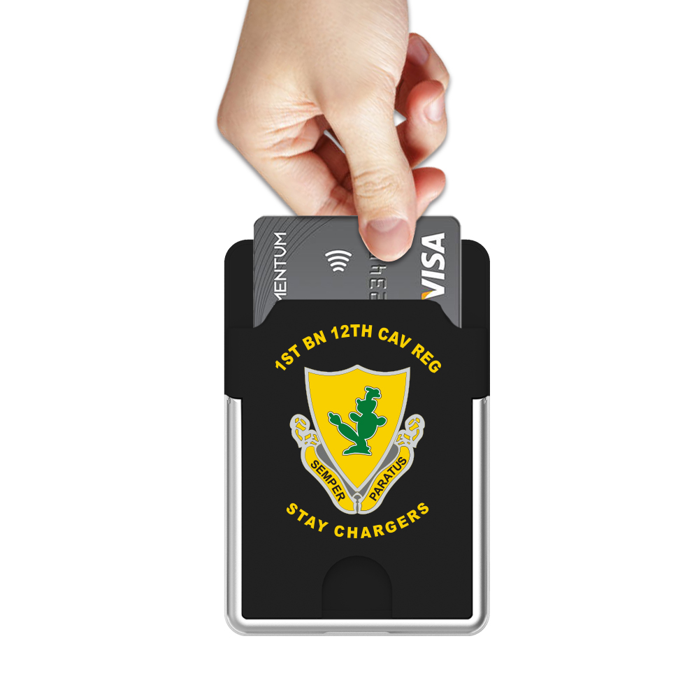 Trackable Magnetic Wallet Power Bank with 15W Wireless Charging 1