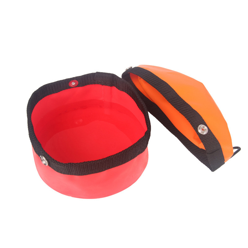 Foldable Pet Bowl W/ Carabiner 2