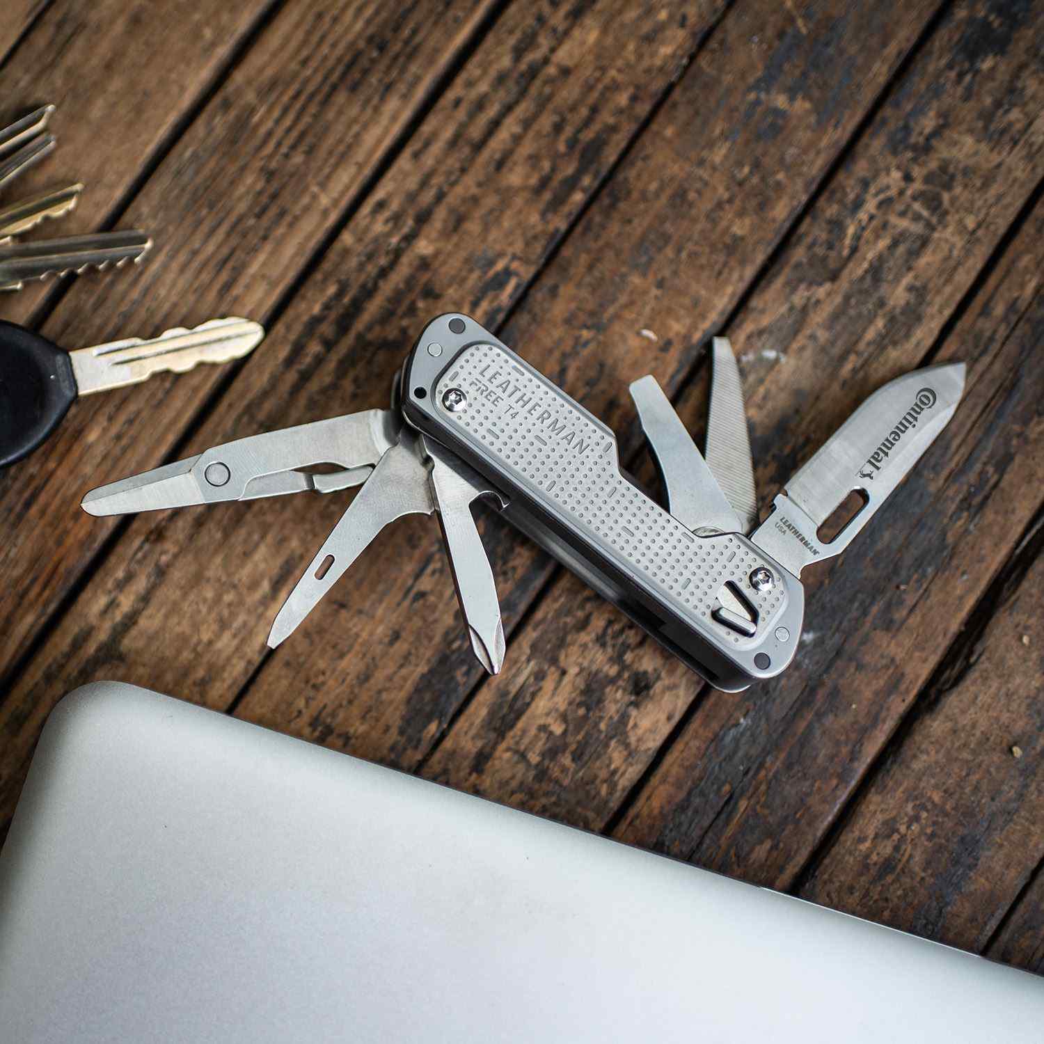 Leatherman® Free™ T4 2
