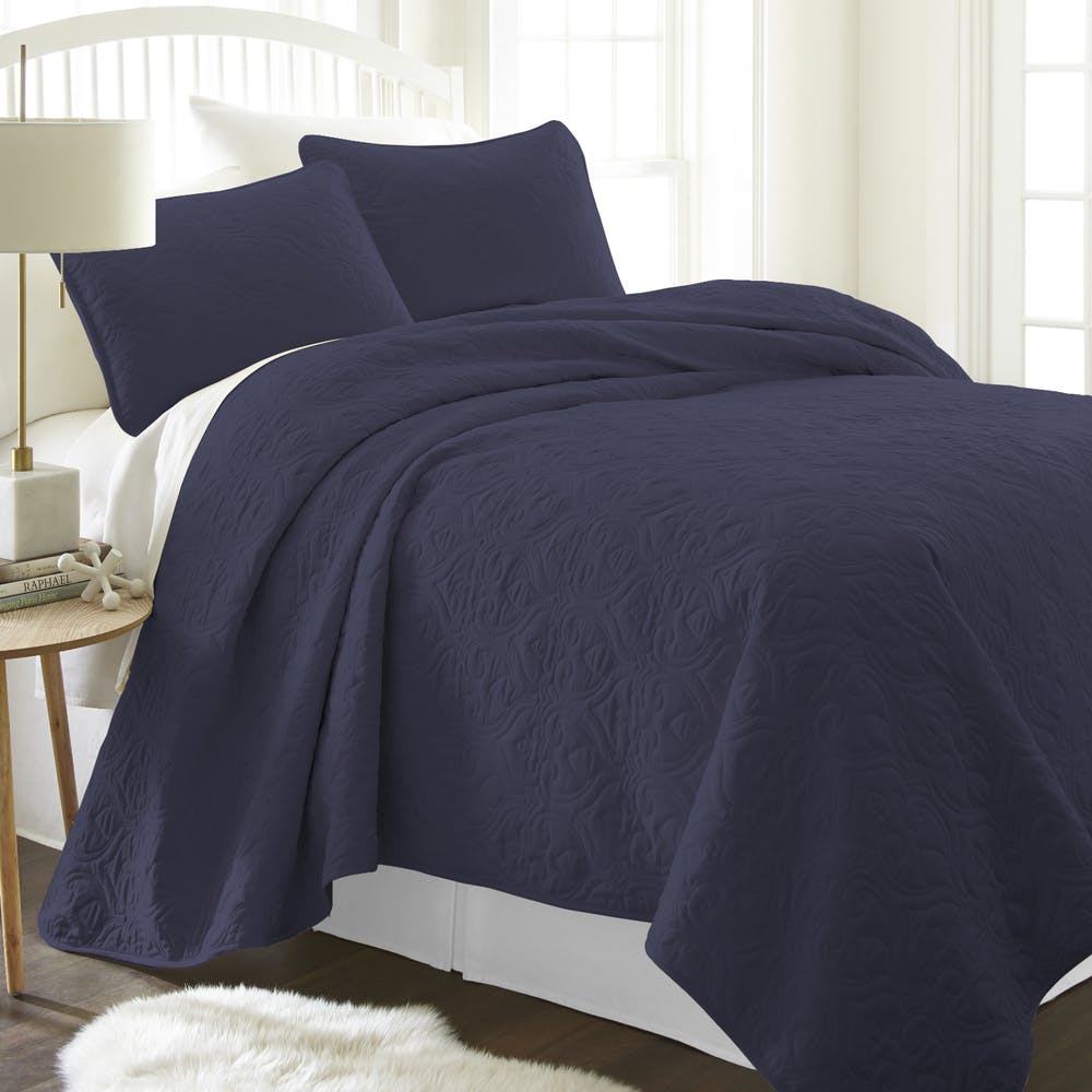 Premium Quilted Coverlet Sets - Navy Twin Damask Pattern 2 Piece 1