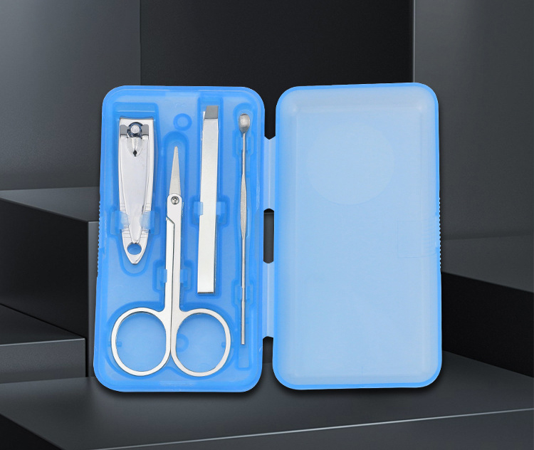 4 Piece Manicure Set 2