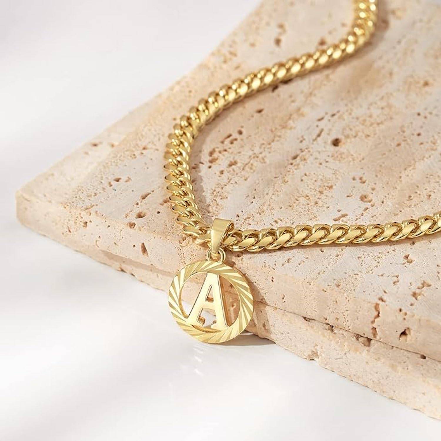 14K Gold Plated Hollow Round 26-Letter Necklace 7