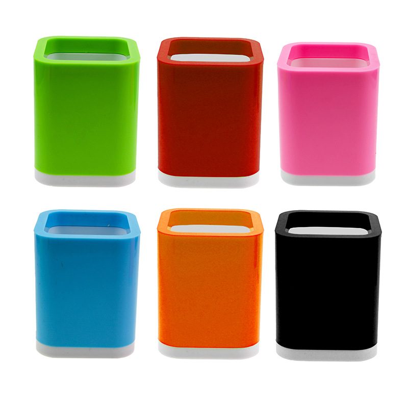 Minimalist Pen Holder 4