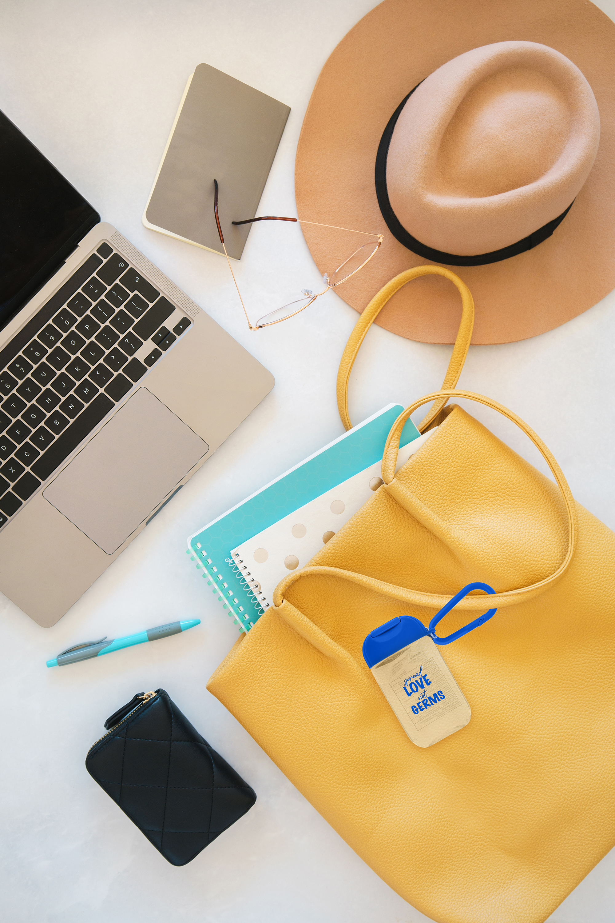 1 oz Hand Sanitizer Gel and Carabiner