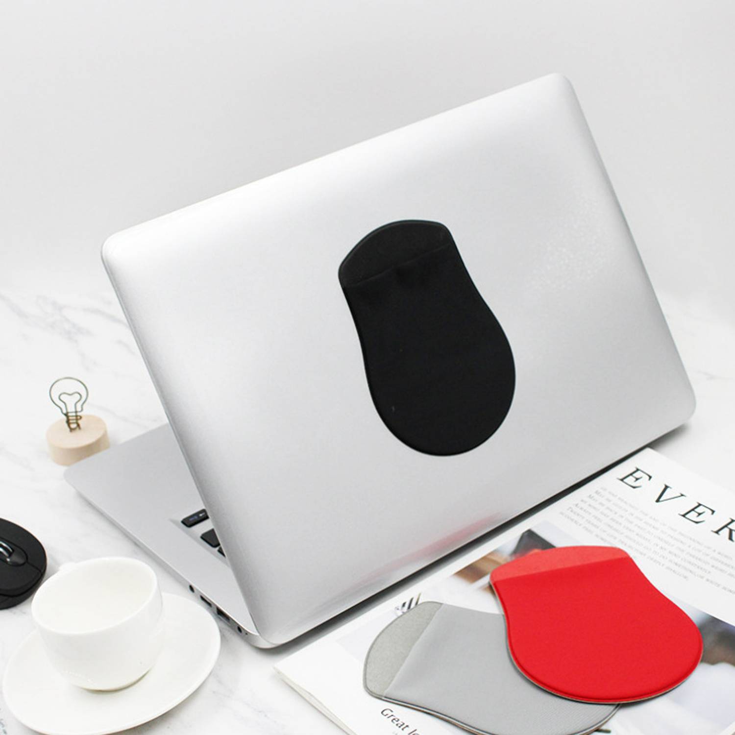 Portable Self-adhesive Lycra Wireless Mouse Storage Bag 3