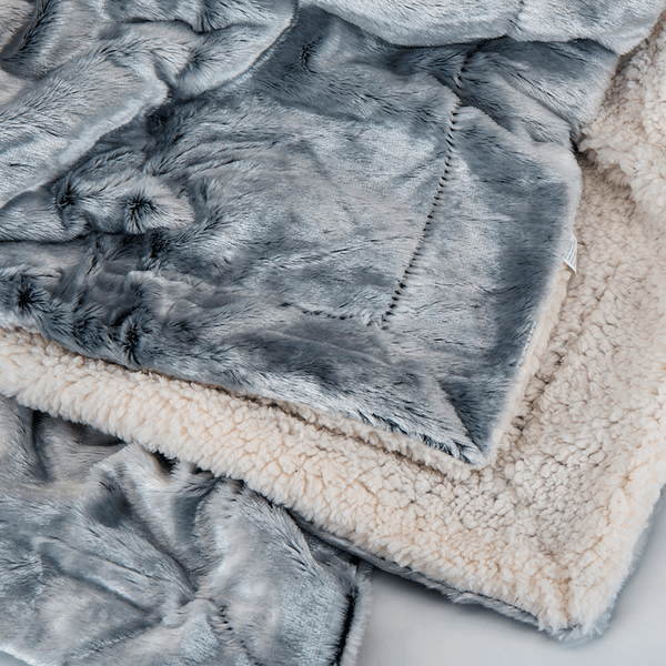 Velvet Sherpa Blanket 11