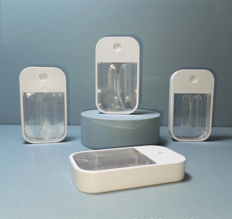 Compact Card-Sized Hand-Sanitizing Spray 3