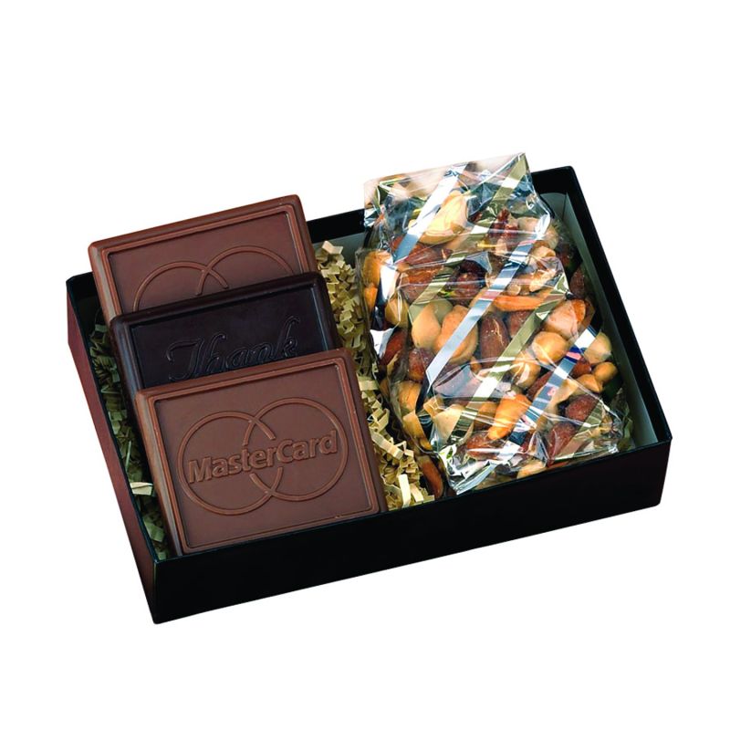 Cookie Gift Box with 3 Cookies and 1 Confection 1