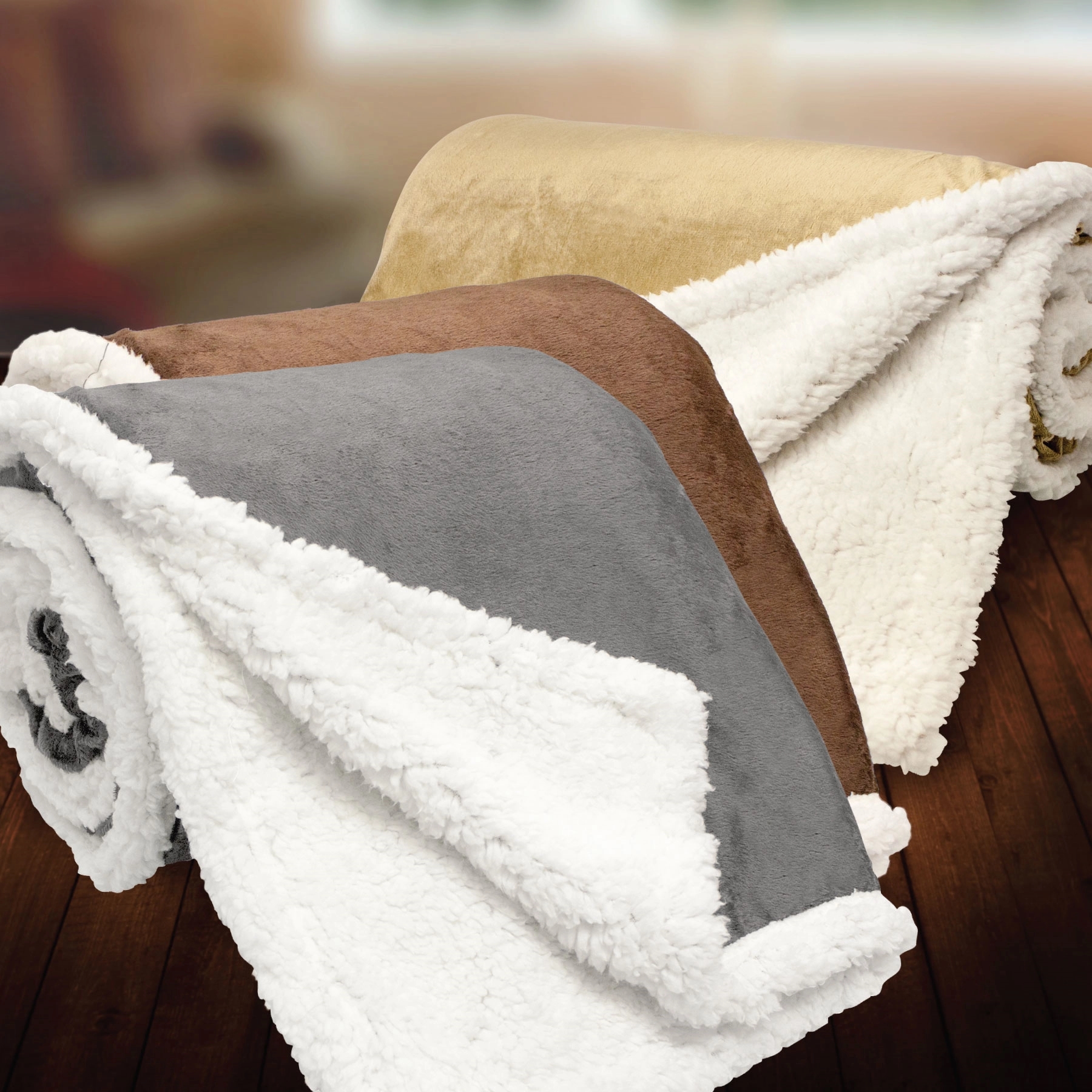 Starwood - Micro Mink Sherpa Throw Blanket 3