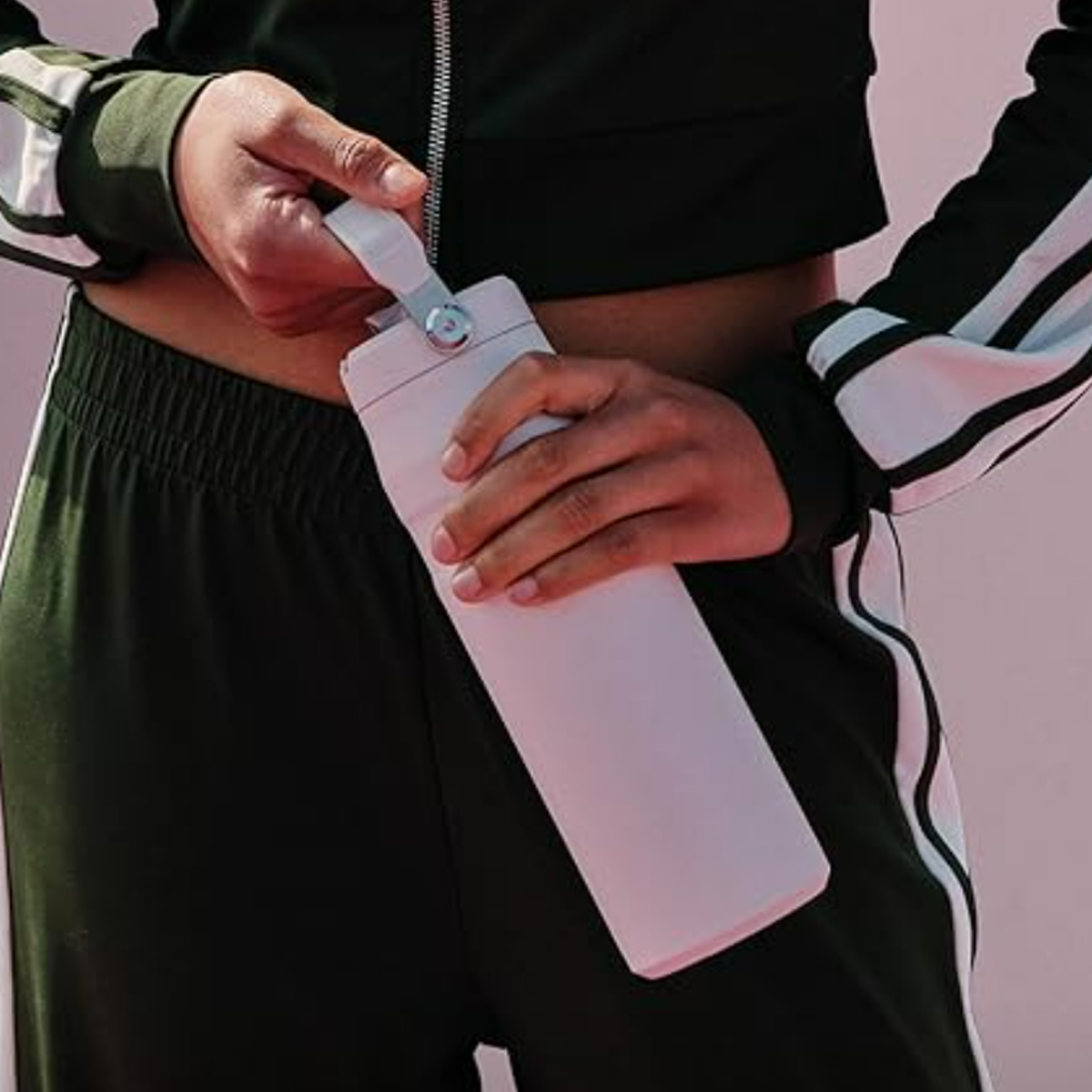 24oz Insulated Tumbler with Handle 2