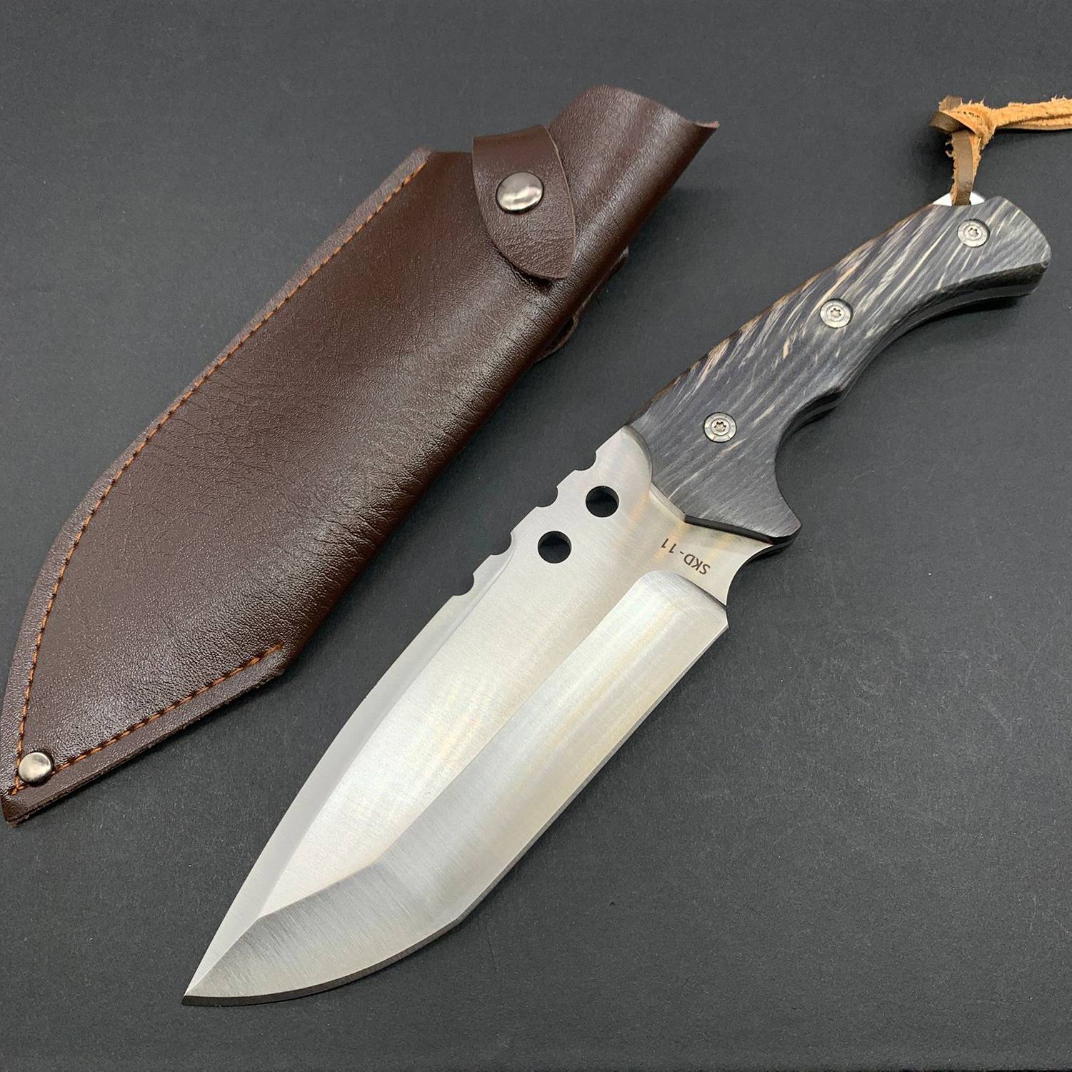 Outdoor straight knife 4