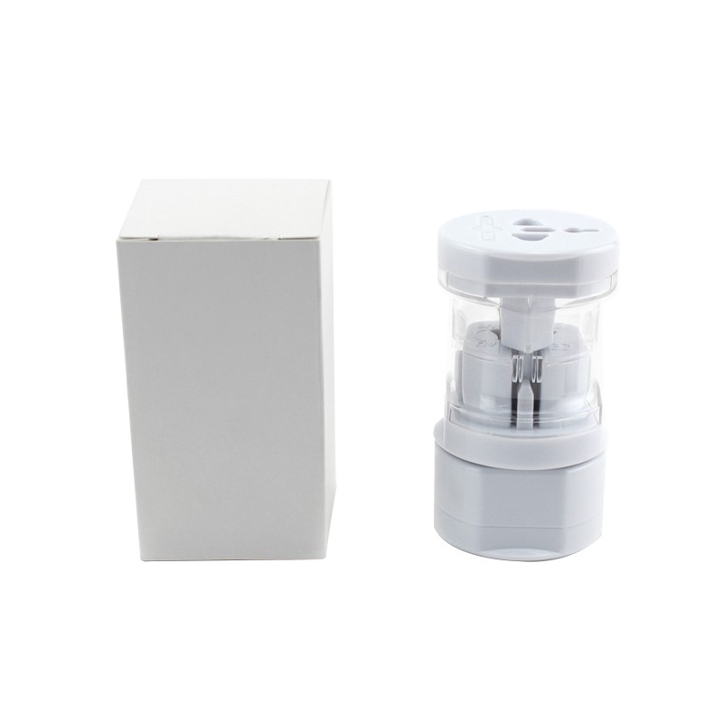 TAU04 - UNIVERSAL TRAVEL ADAPTERS 5